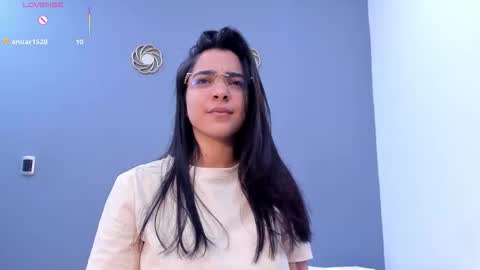 Snapshot of kamilabetancourt chatting on 6, 6, 2026 Kamila Betancourt online show from 6, 6, 2026