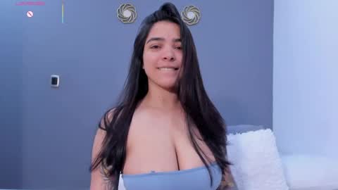 Snapshot of kamilabetancourt chatting on 12, 7, 2026 Kamila Betancourt online show from 12, 7, 2026