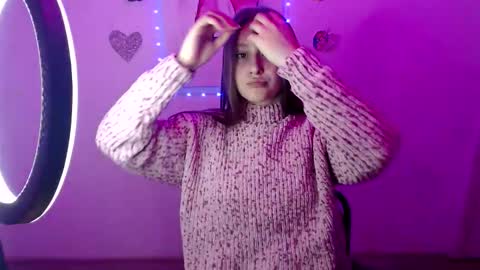 kamilla_love_ online show from 26, 9, 2025