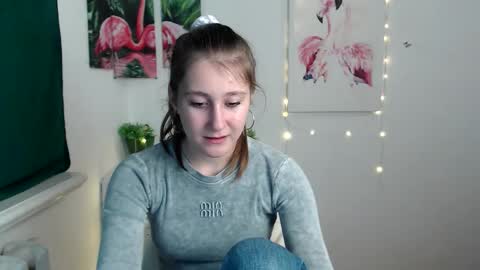 kamilla_love_ online show from 7, 10, 2025