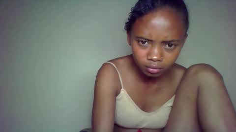 kamillah69 online show from 10, 11, 2025