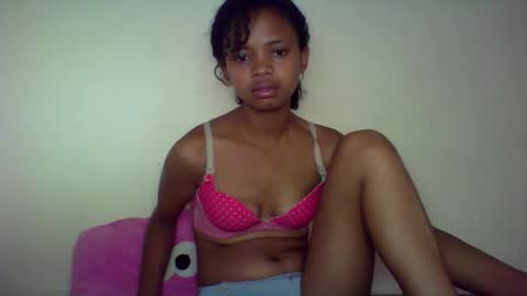 kamillah69 online show from 15, 2, 2026