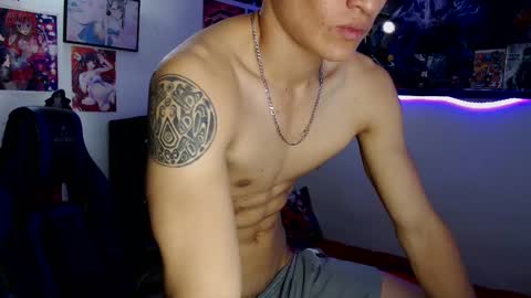 Snapshot of kanekixxxhot chatting on 3, 3, 2025 andres online show from 3, 3, 2025