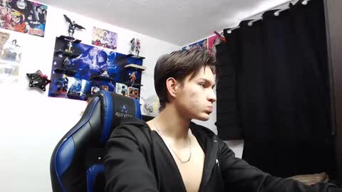 Snapshot of kanekixxxhot chatting on 9, 9, 2025 andres online show from 9, 9, 2025