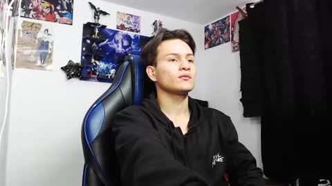 Snapshot of kanekixxxhot chatting on 6, 10, 2025 andres online show from 6, 10, 2025