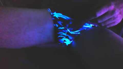 Snapshot of kangslang chatting on 4, 11, 2025 KANGKHLOE online show from 4, 11, 2025