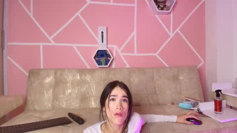 kaoriille online show from 13, 2, 2025