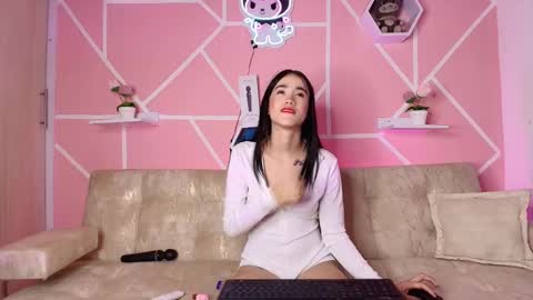 kaoriille online show from 28, 2, 2025