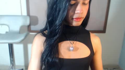 Kaori Matsui online show from 5, 10, 2025