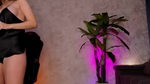 Emma online show from 6, 2, 2025