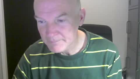 Robbie online show from 1, 4, 2026