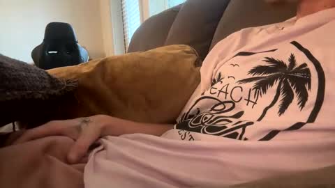 Snapshot of kaponeskynew chatting on 2, 11, 2025 kaponeskyynew online show from 2, 11, 2025