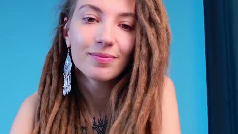 Snapshot of karatart chatting on 6, 11, 2025 Kara online show from 6, 11, 2025