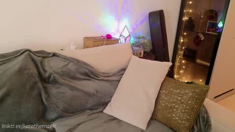 I am here around 5am GMT karathemagic online show from 23, 2, 2025