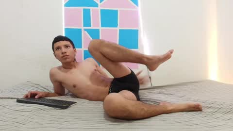 Snapshot of karelin_and_jack chatting on 16, 10, 2025 online show from 16, 10, 2025