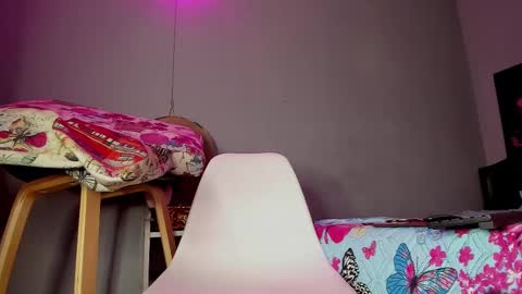 Karen online show from 28, 2, 2025