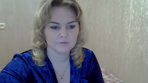 karennelsonx online show from 19, 12, 2024