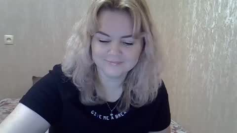 karennelsonx online show from 31, 12, 2024