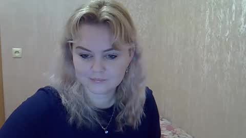 karennelsonx online show from 5, 1, 2025