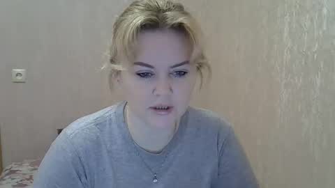 Snapshot of karennelsonx chatting on 23, 1, 2025 karennelsonx online show from 23, 1, 2025