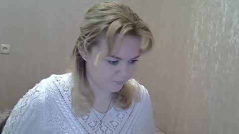 karennelsonx online show from 3, 2, 2025