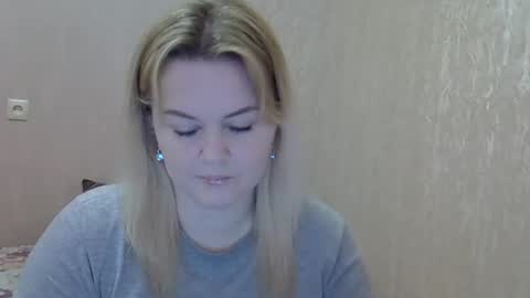 karennelsonx online show from 19, 2, 2025
