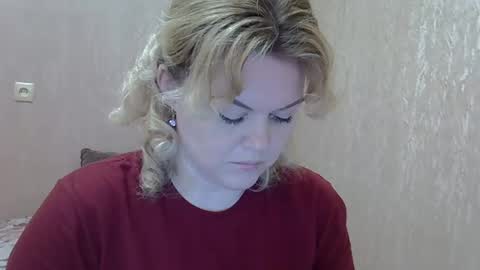 karennelsonx online show from 27, 2, 2025