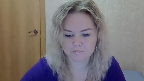 Snapshot of karennelsonx chatting on 16, 11, 2025 karennelsonx online show from 16, 11, 2025