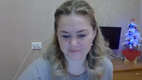 Snapshot of karennelsonx chatting on 15, 12, 2025 karennelsonx online show from 15, 12, 2025