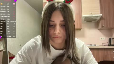 May online show from 19, 12, 2025