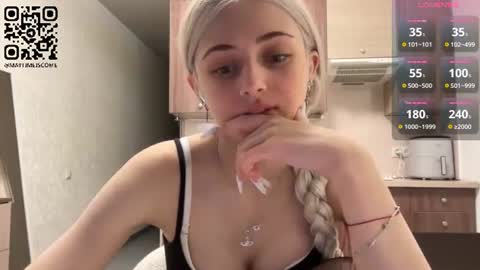 Snapshot of karensimilton chatting on 21, 6, 2026 May online show from 21, 6, 2026