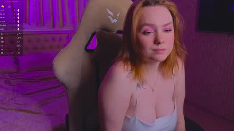 Snapshot of kari_lunna chatting on 11, 12, 2024 Karoline online show from 11, 12, 2024
