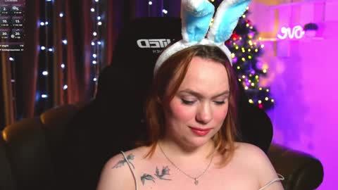 Snapshot of kari_lunna chatting on 25, 12, 2024 Karoline online show from 25, 12, 2024