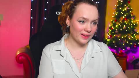 Snapshot of kari_lunna chatting on 4, 1, 2025 Karoline online show from 4, 1, 2025