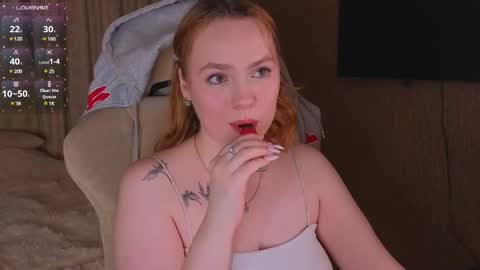 Snapshot of kari_lunna chatting on 11, 1, 2025 Karoline online show from 11, 1, 2025