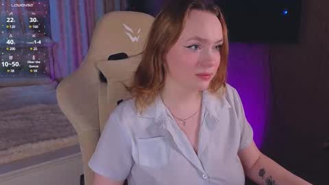 Snapshot of kari_lunna chatting on 18, 1, 2025 Karoline online show from 18, 1, 2025