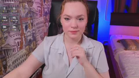 Snapshot of kari_lunna chatting on 1, 2, 2025 Karoline online show from 1, 2, 2025