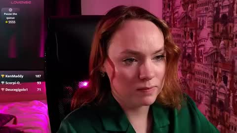 Snapshot of kari_lunna chatting on 1, 3, 2025 Karoline online show from 1, 3, 2025