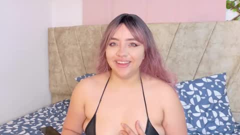 kariina_wong online show from 22, 11, 2025
