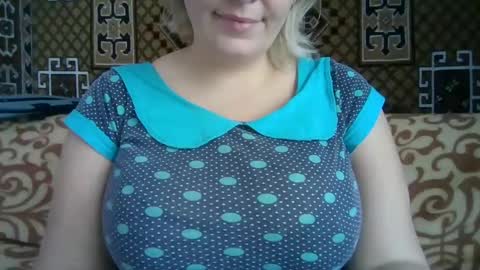 Karilina Hi online show from 12, 12, 2024