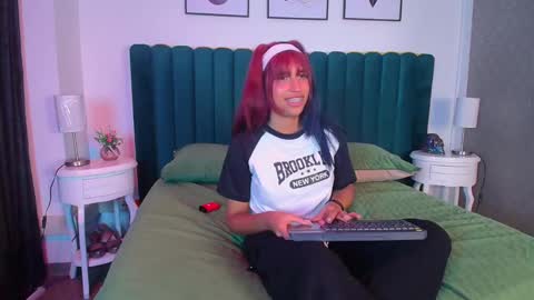 Snapshot of karin_ks chatting on 7, 2, 2025 Karina online show from 7, 2, 2025
