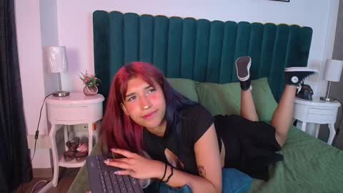 Snapshot of karin_ks chatting on 14, 2, 2025 Karina online show from 14, 2, 2025