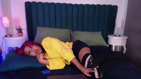 Snapshot of karin_ks chatting on 5, 3, 2025 Karina online show from 5, 3, 2025