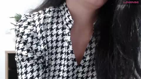 Snapshot of karin_lover chatting on 6, 12, 2024 You can call me K online show from 6, 12, 2024