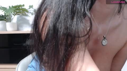 Snapshot of karin_lover chatting on 23, 2, 2025 You can call me K online show from 23, 2, 2025