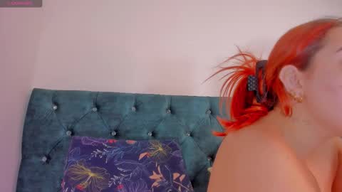 Snapshot of karina_belov_01 chatting on 26, 9, 2025 KarinaBelov online show from 26, 9, 2025