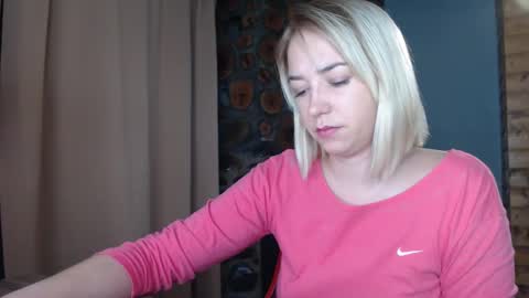 Snapshot of karina_fun chatting on 23, 1, 2025 karina online show from 23, 1, 2025