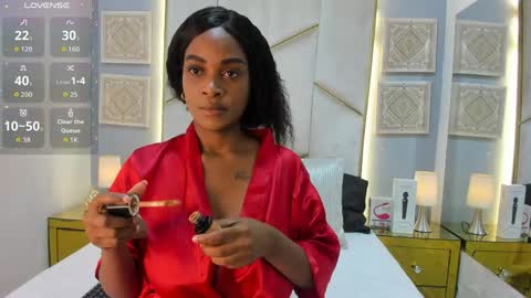 karinaacox online show from 2, 4, 2026