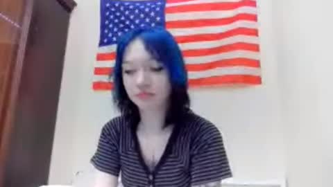 Karina online show from 4, 3, 2026