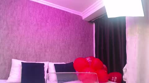 Snapshot of karinaflowers_ chatting on 20, 2, 2026 Im Karina online show from 20, 2, 2026